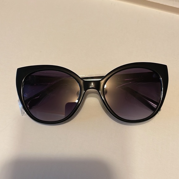 Kate Spade Samantha Sunglasses New In Package main image 8